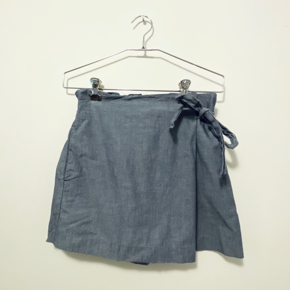 Zara Skort with Bow - Picture 2 of 4